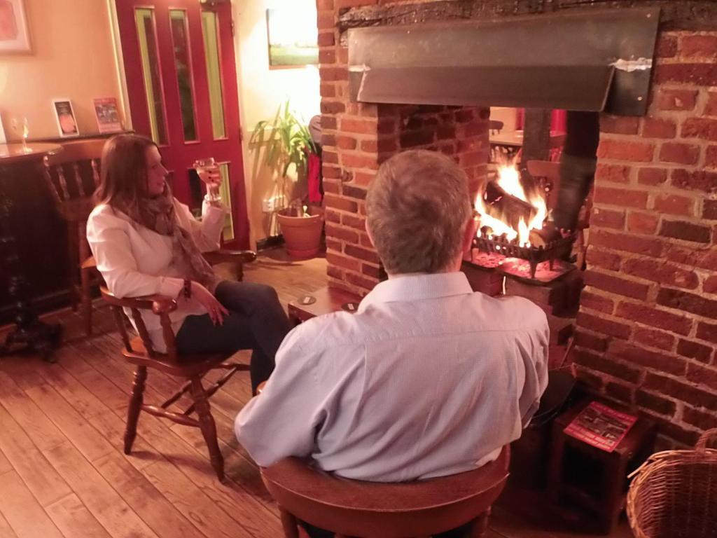 The White Horse Inn 아이 외부 사진